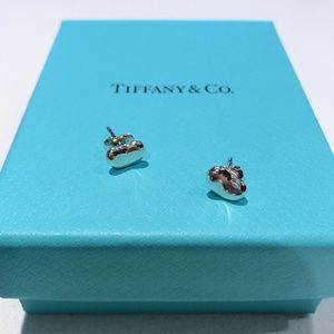 Tiffany Elsa Peretti- Bean Design Earrings